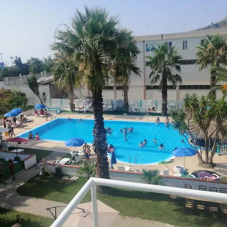 Calabria Mia מלון