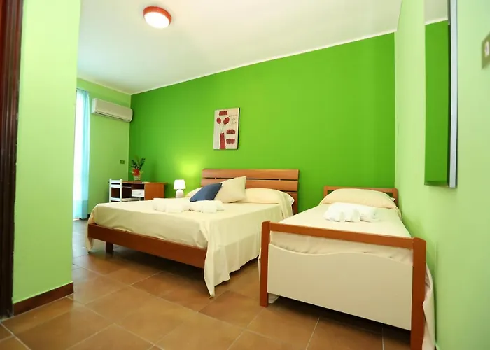 Hotel Calabria Mia 3*